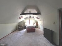 Building Photo - 54 Watkins Ave