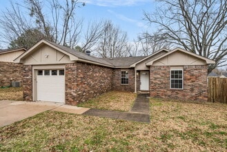 Building Photo - 100 Grand Brook Dr