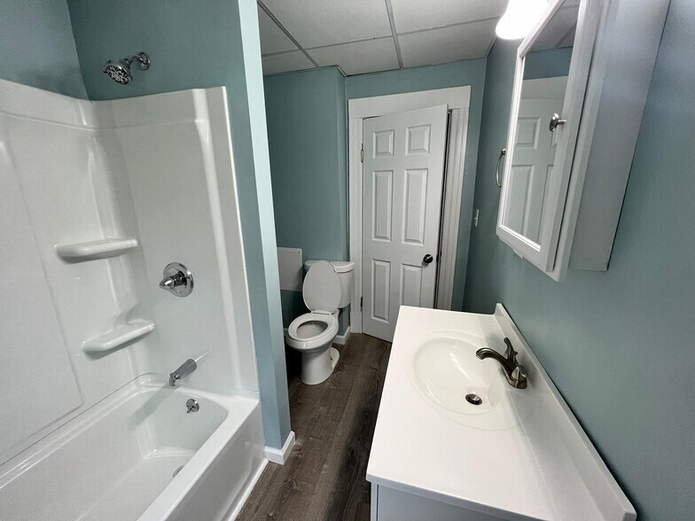 Building Photo - 16 Olivine St