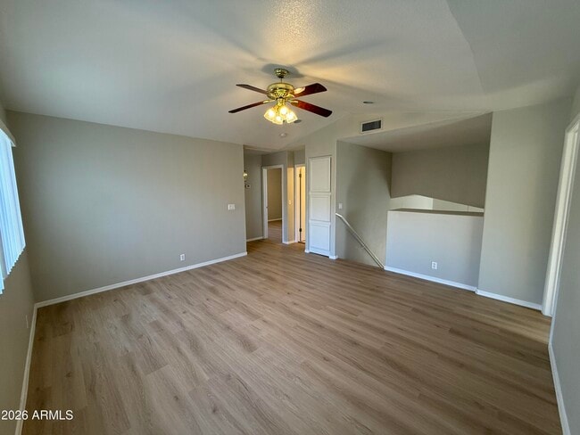 Building Photo - 1253 N Spire Ct