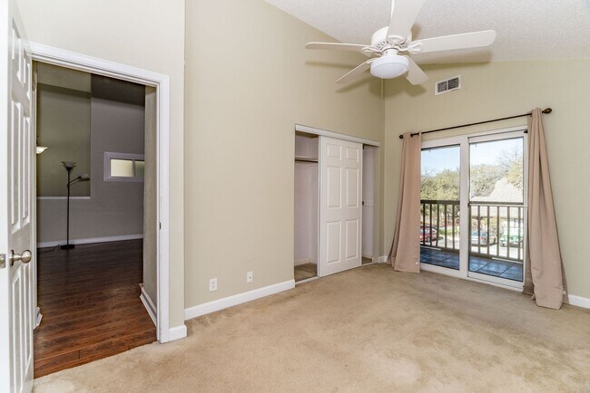 Building Photo - 14122 Churchill Estates Blvd
