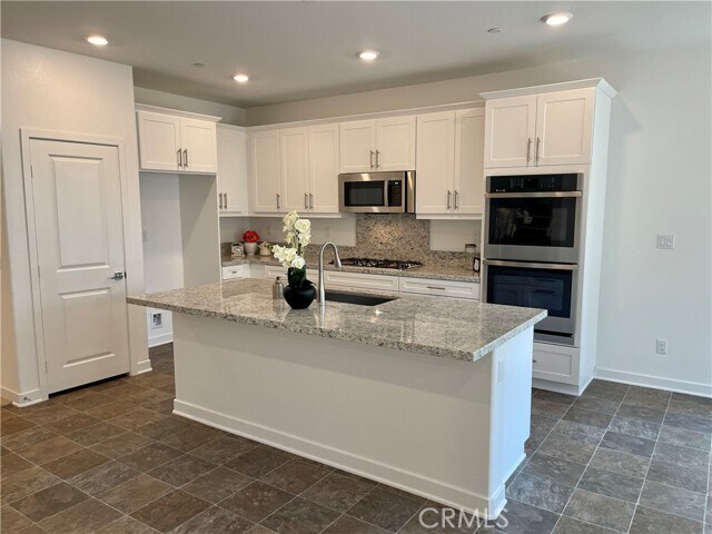 Building Photo - 2562 Crane Ct