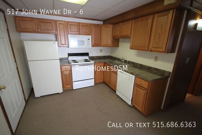 Building Photo - 517 S John Wayne Dr