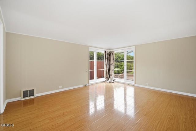 Building Photo - 568 Los Arboles Ln