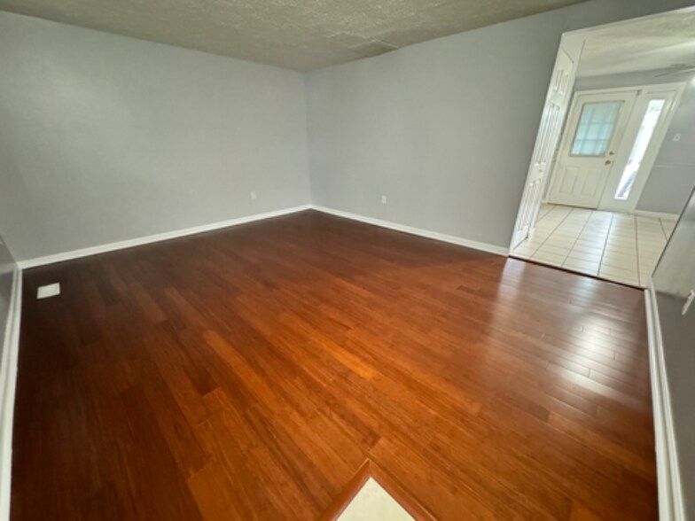 Building Photo - 1786 Springfield Ln