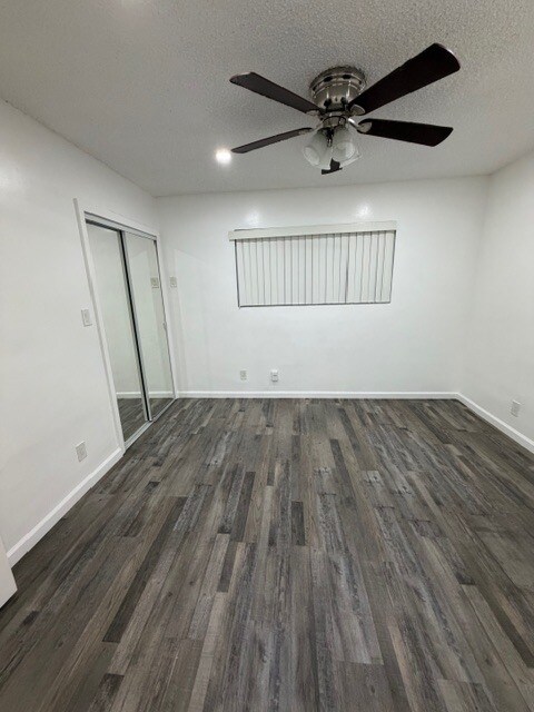 Building Photo - 1802 E Glenoaks Blvd