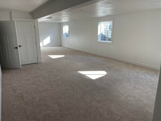 Building Photo - 3544 Beretta Ave