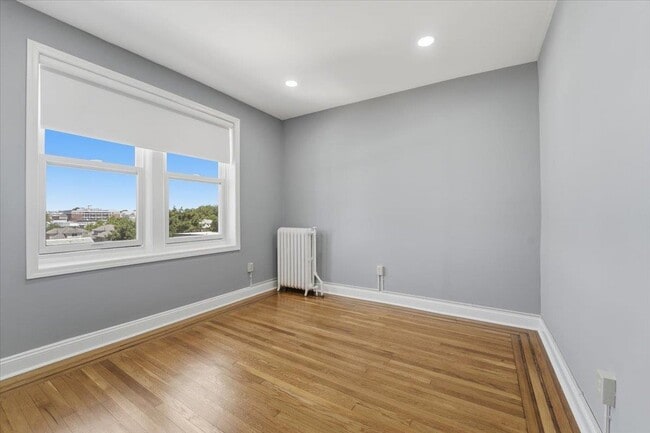 Building Photo - 6045 JFK Blvd E