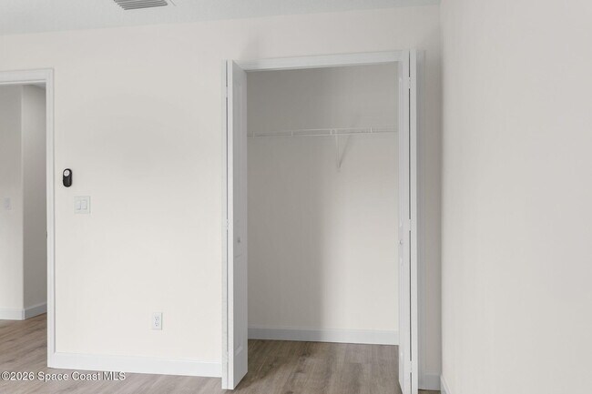 Building Photo - 199 Dayton Blvd