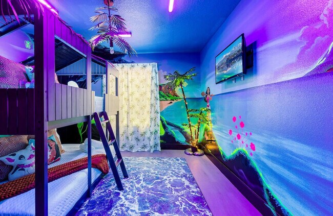 Building Photo - 8928 Cuban Palm Rd