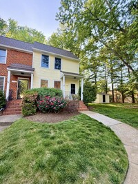 Building Photo - 2504 Thicket Greene Ct