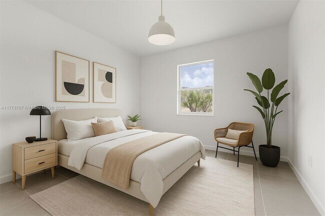 Building Photo - 2700 SE 23rd Ave