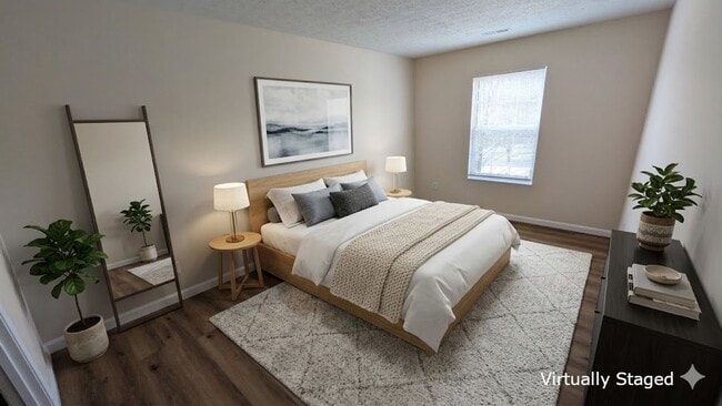 Building Photo - 4BR/2.5BA Middletown Home - Study with French Doors - Pond View