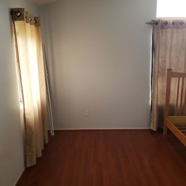 Building Photo - Beautiful home for rent in Jurupa Valley