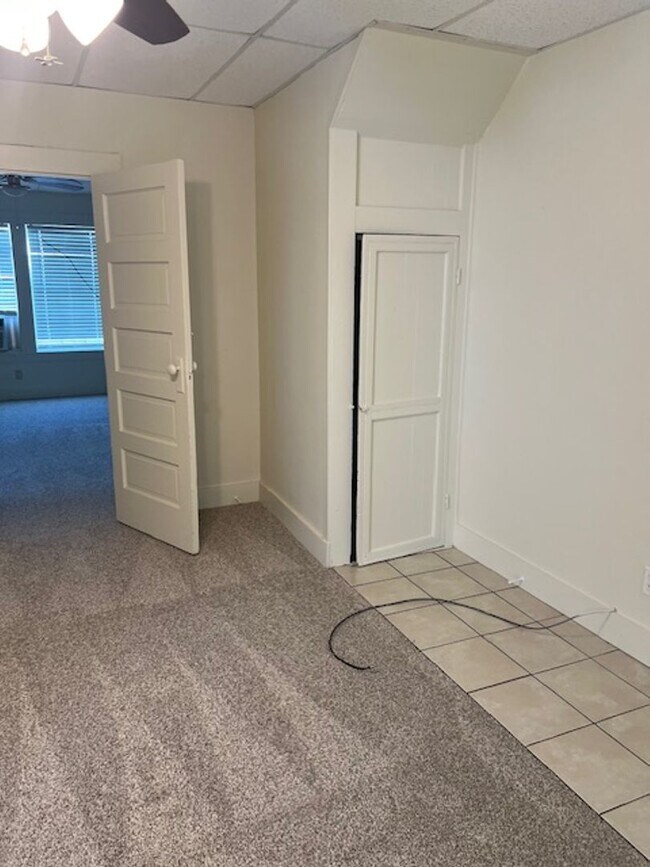 Building Photo - 755 CR 149