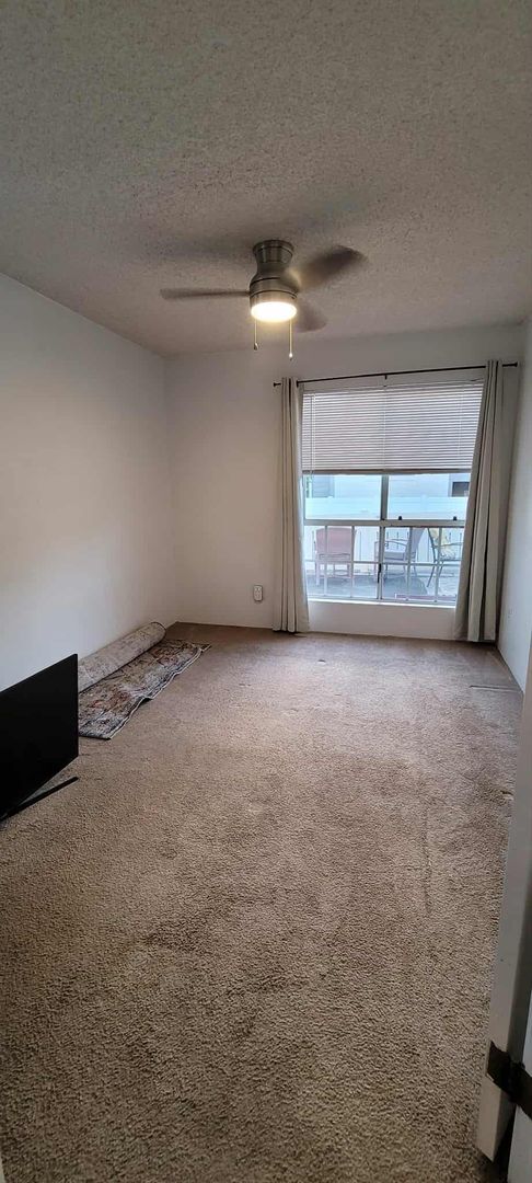 Building Photo - Nice 2 bedroom 1 bath in the beautiful Nap...