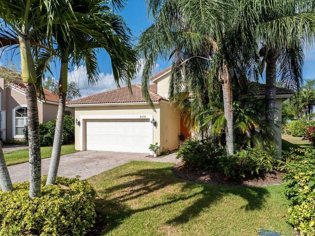 Building Photo - 2096 NW Marsh Rabbit Ln