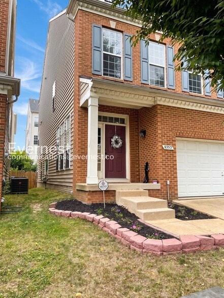 Building Photo - 8353 Middle Ruddings Dr