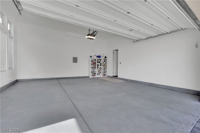 Building Photo - 10973 Horizon Ledge Ave