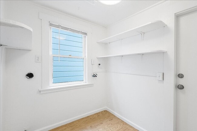 Building Photo - 1817 Sherman St