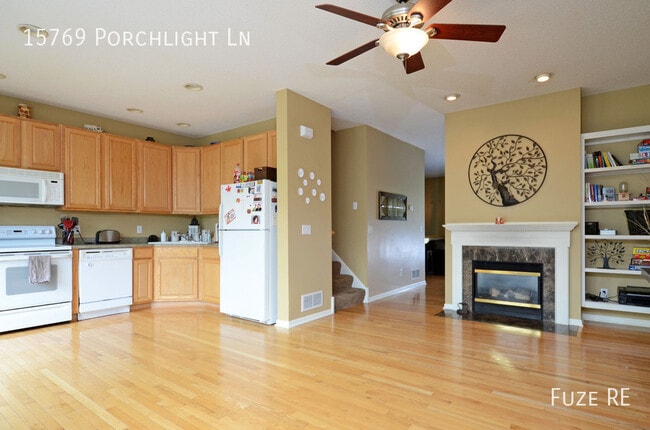 Building Photo - 15769 Porchlight Ln