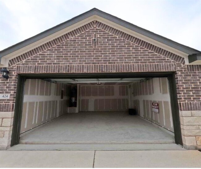 Building Photo - 424 NEW ALBANY Ln