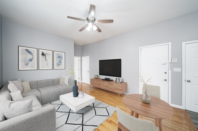 Building Photo - 282 Whiton St