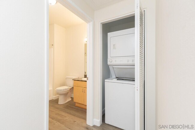 Building Photo - 1501 Front St