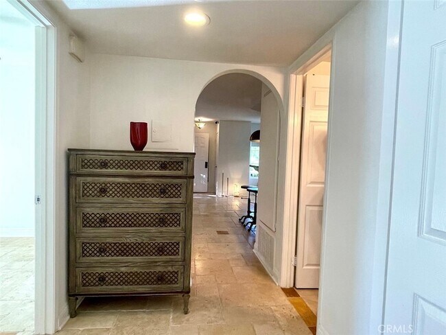 Building Photo - 26592 Las Palmas