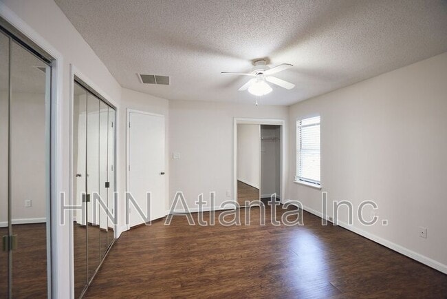 Building Photo - 3882 Springleaf Point