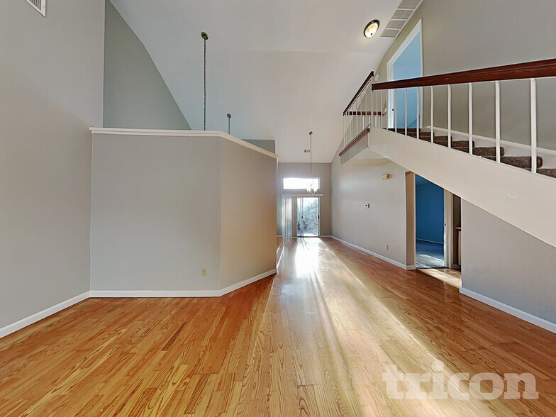 Building Photo - 5378 Sunrise Meadows Ln