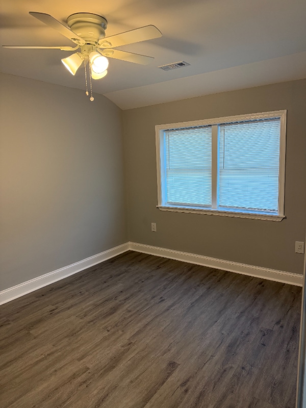 Building Photo - 1271 Limit Ave