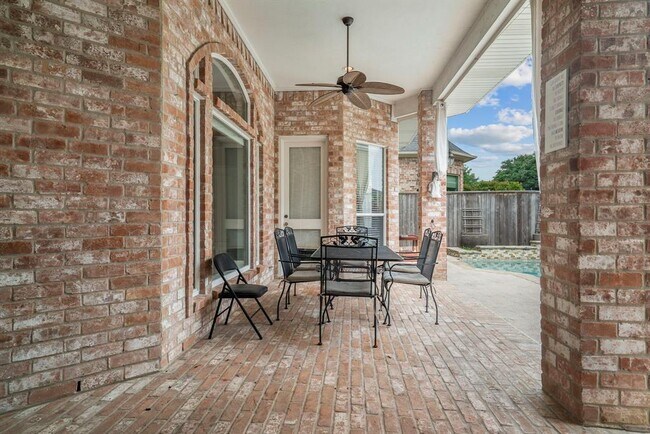 Building Photo - 13702 Sandpebble Chase