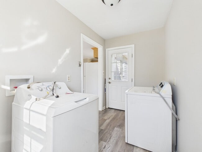 Building Photo - 11001 Reedy Branch Rd