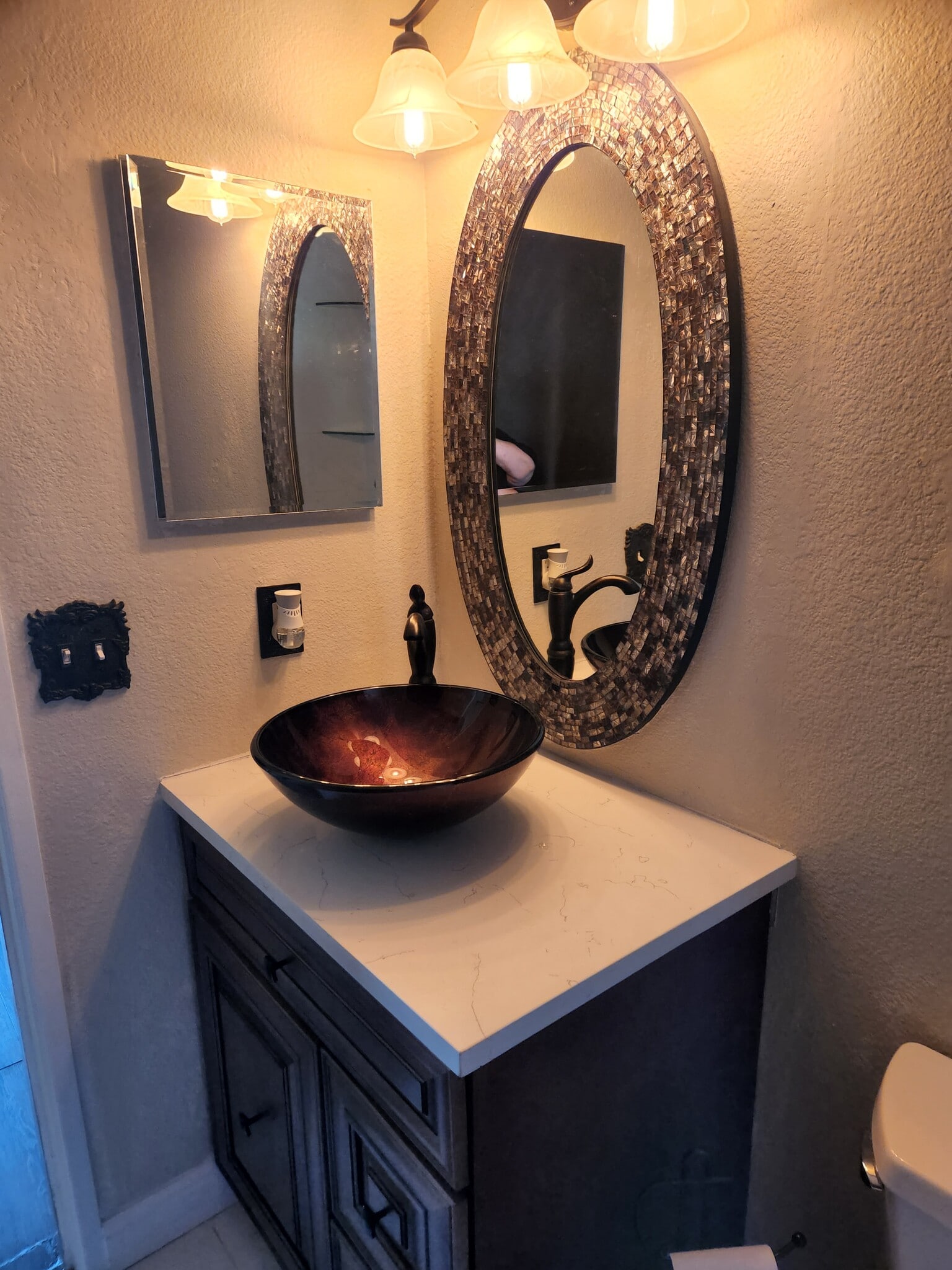 Ensuite bathroom - 14161 E Jewell Ave