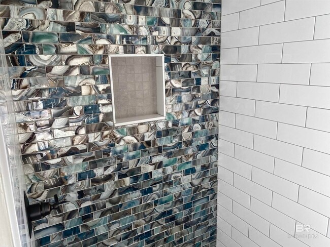 Building Photo - 20095 Dotson St