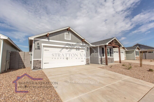 Building Photo - 2324 W Mobile Ln