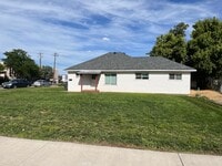 Building Photo - 589 W Duplex