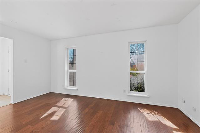 Building Photo - 3401 Hillsdale Ln