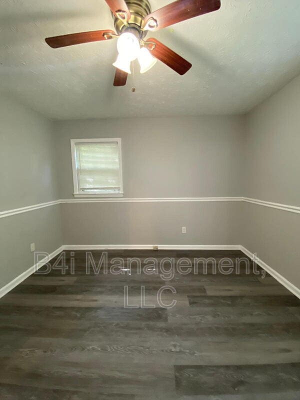 Building Photo - 1438 S Burnt Hickory Rd