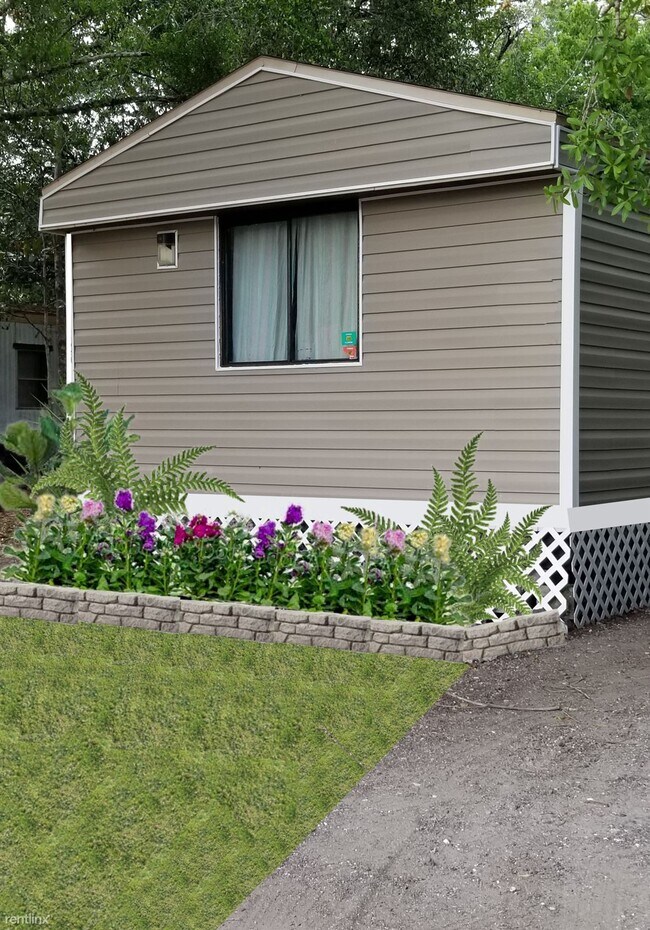 Primary Photo - 2 br, 2 bath Mobile Home - Livingston MHP