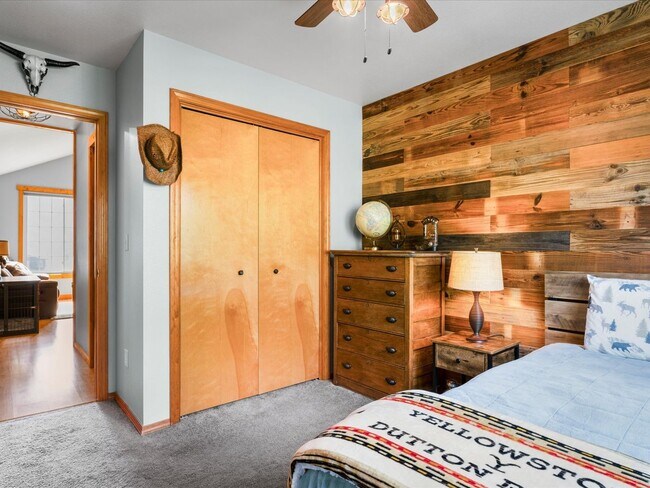 Building Photo - Spacious Single-Level Home in Wilderness Ranch