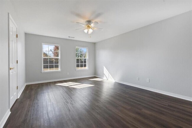 Building Photo - 2317 N Brandi Ave