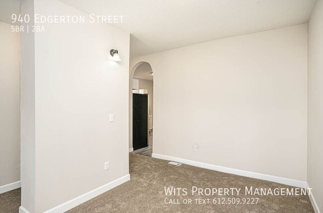 Building Photo - 940 Edgerton St
