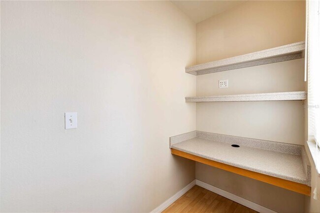 Building Photo - 1030 Villagio Cir