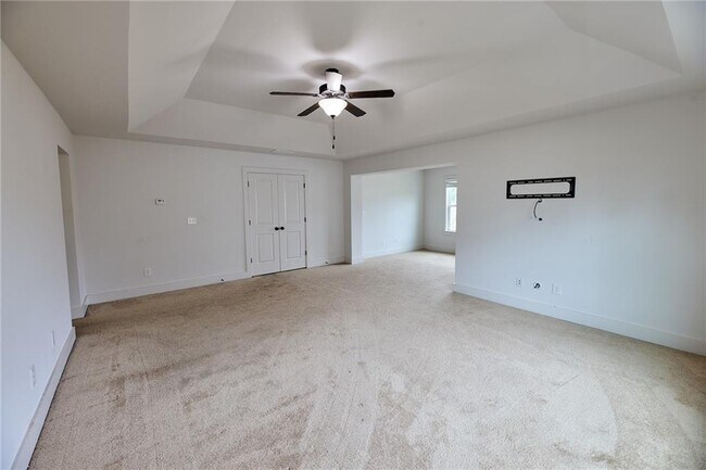 Building Photo - 983 Ensign Peak Ct