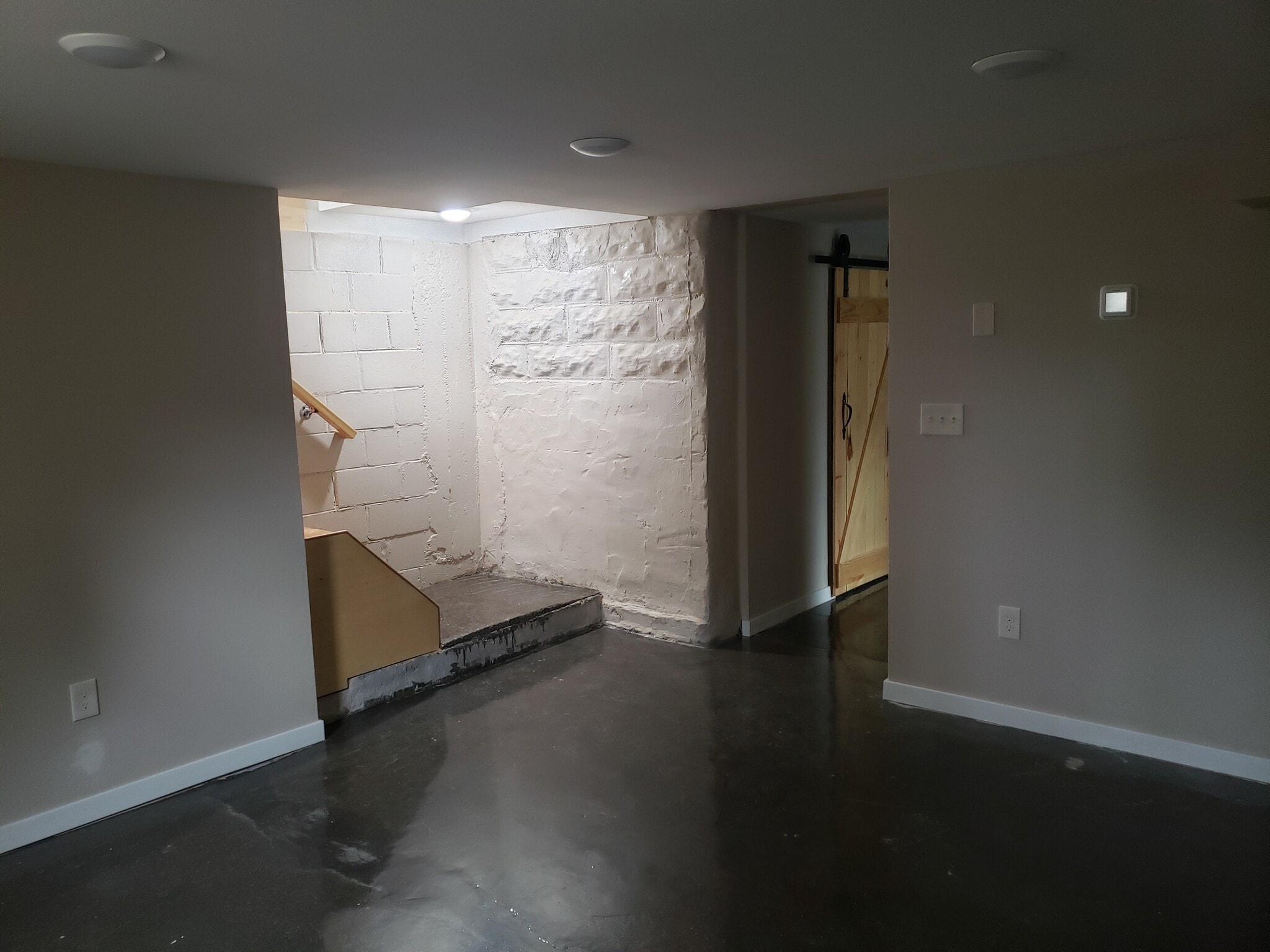 Building Photo - 1429 10th St N