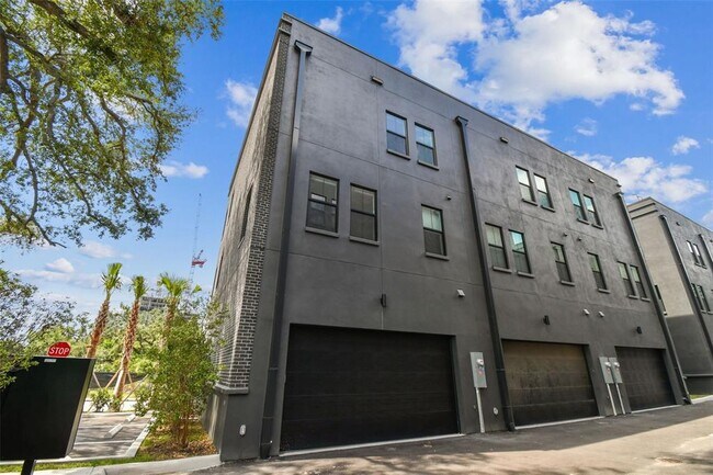 Building Photo - 801 3rd Ave