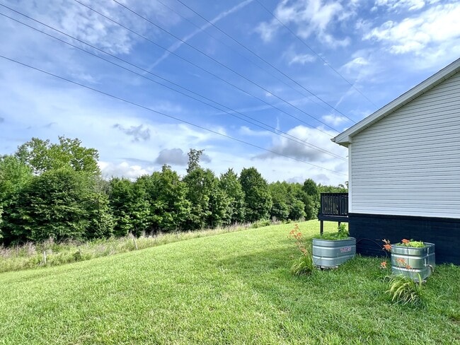 Building Photo - 3905 Hillside Terrace Ln