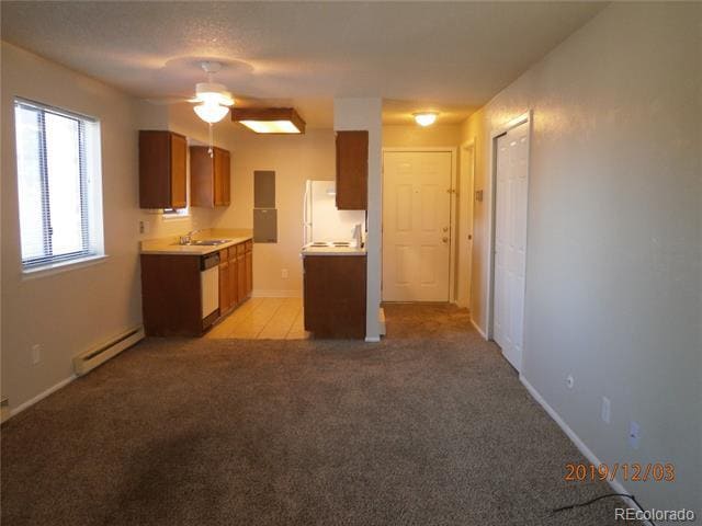 Building Photo - 14802 E Kentucky Dr